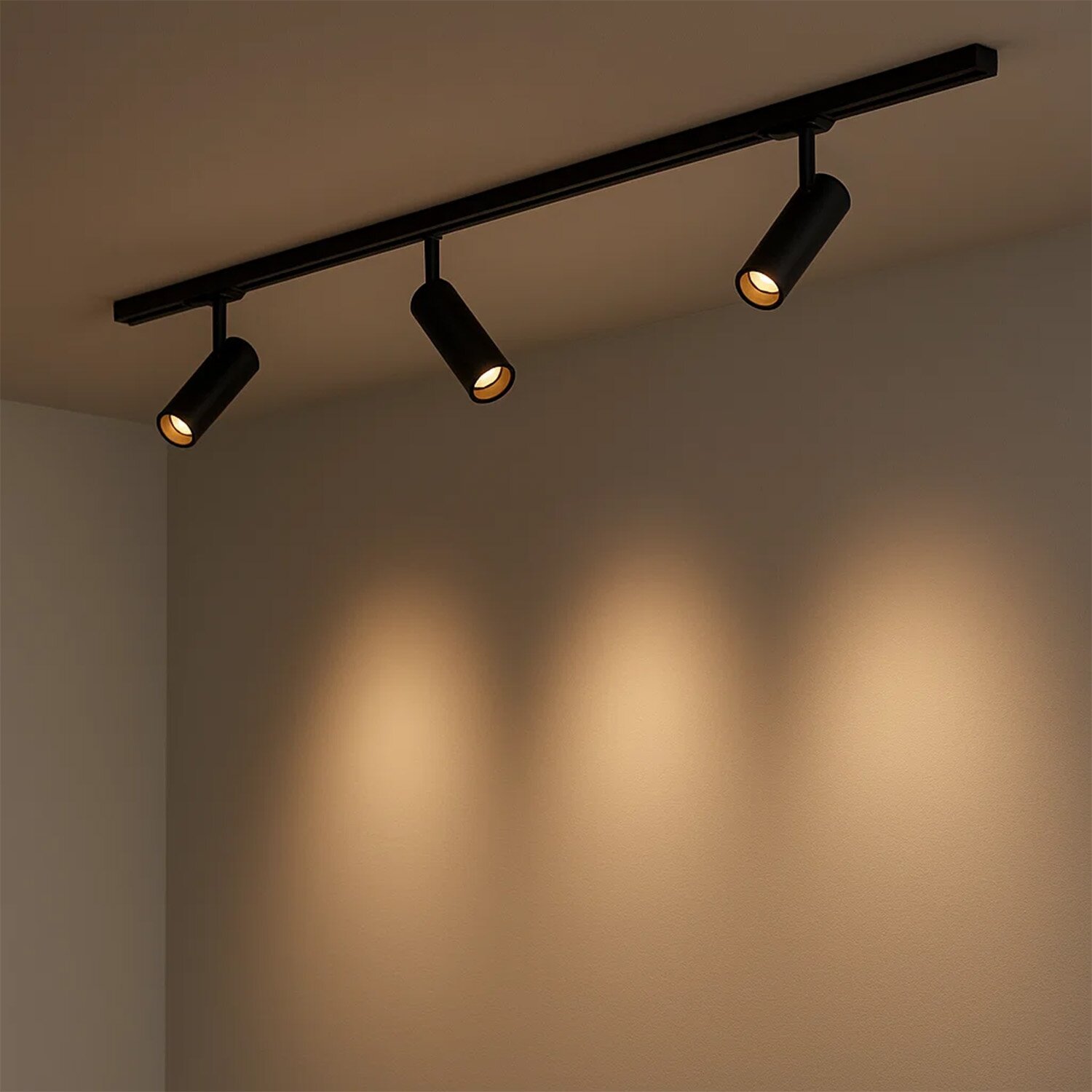 Cylinder 60 Spotskinnepakke X2, 1M, 2700K, sort